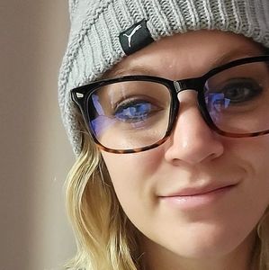 Meet your Posher, Brandee